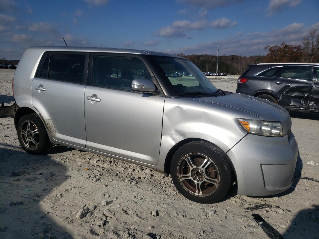 2010 Scion xB - Image 4