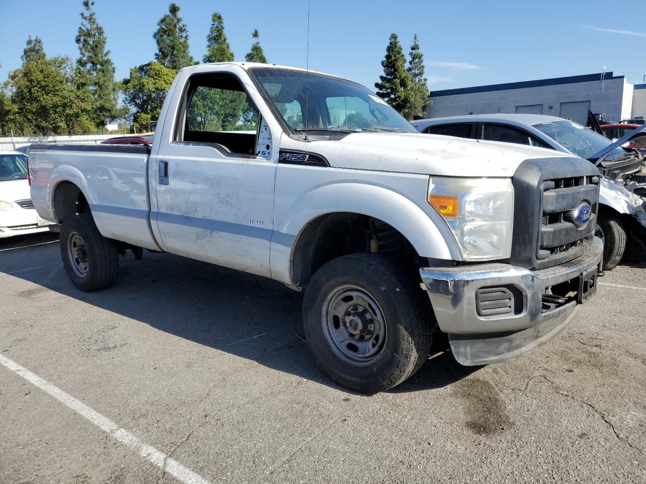 VIN 1FTBF2B60EEB34649 2014 FORD F250 no.4