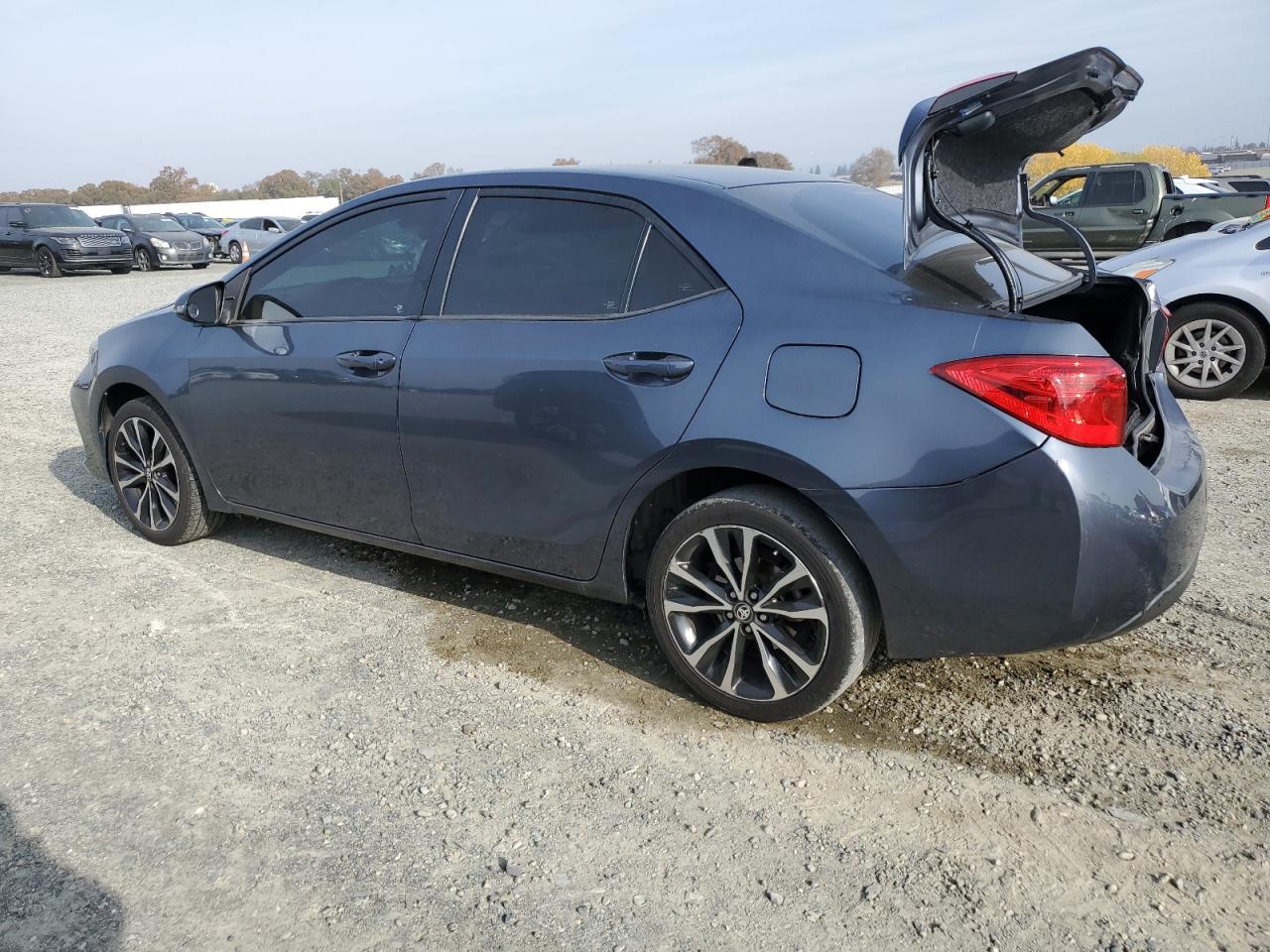 VIN 5YFBURHE2HP657708 2017 TOYOTA COROLLA no.2