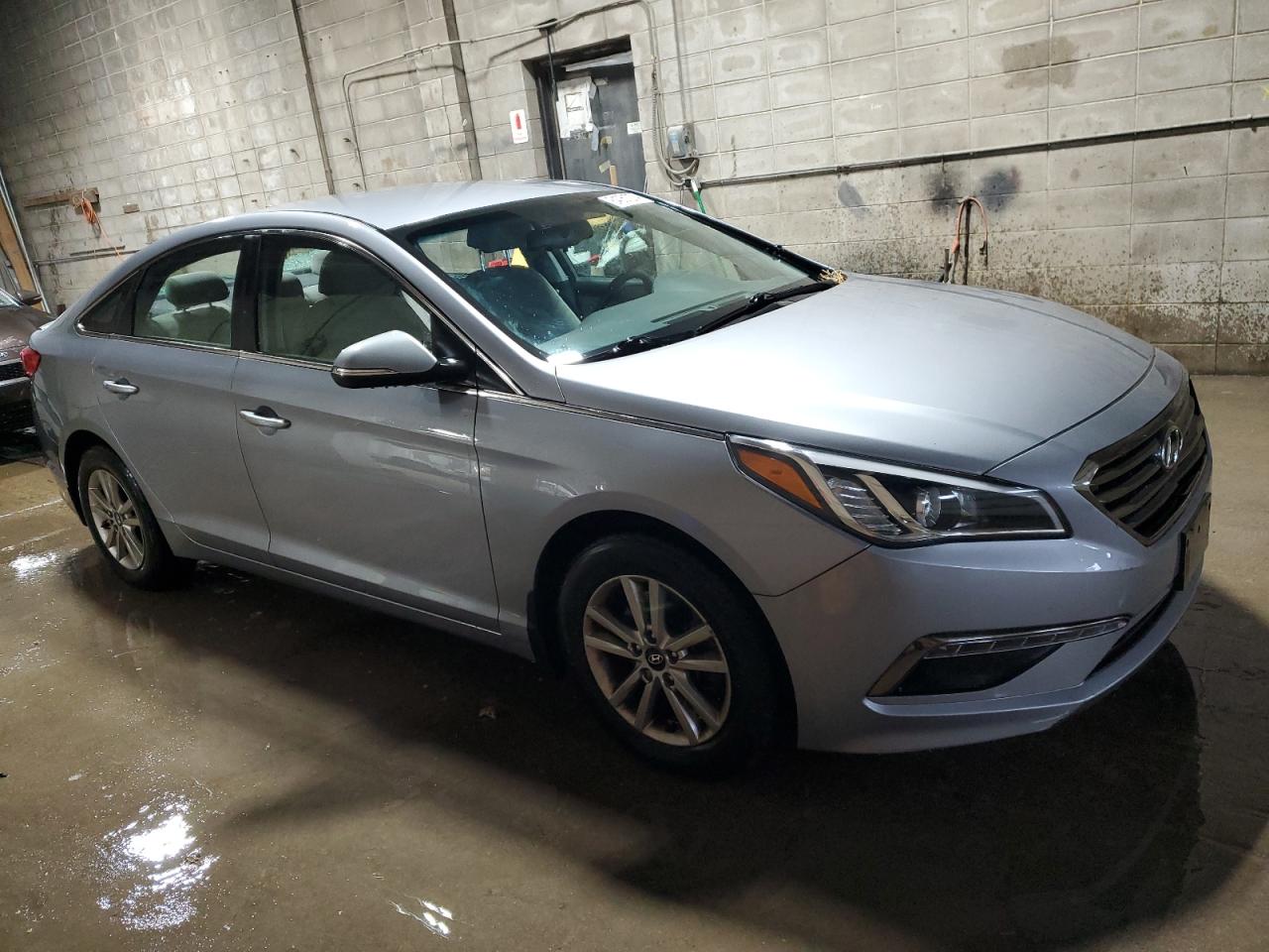 2015 Hyundai Sonata - Image 4