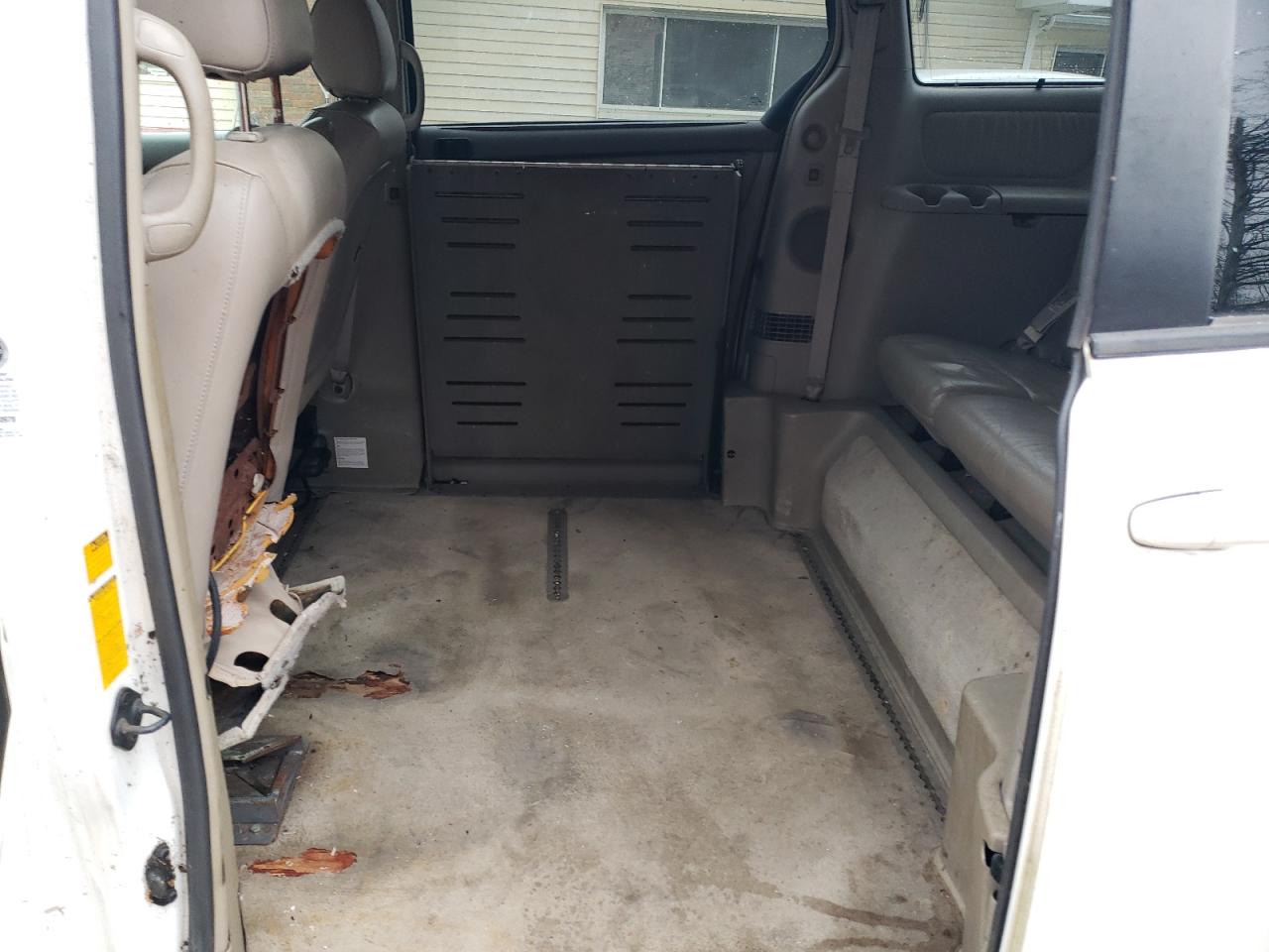 2008 Toyota Sienna Xle VIN: 5TDZK22C08S159324 Lot: 84996164