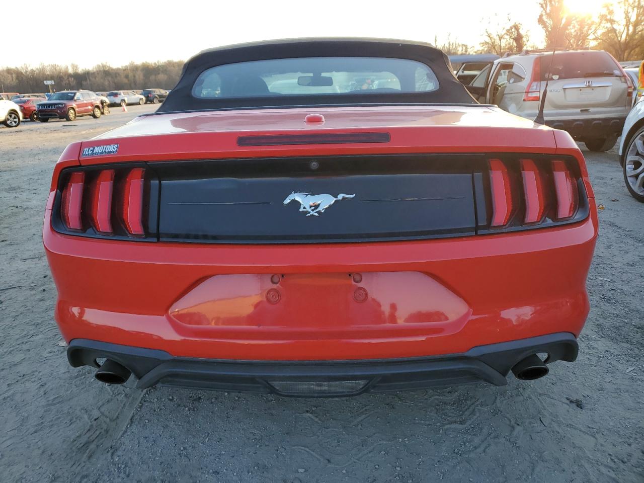 2019 Ford Mustang - Image 6