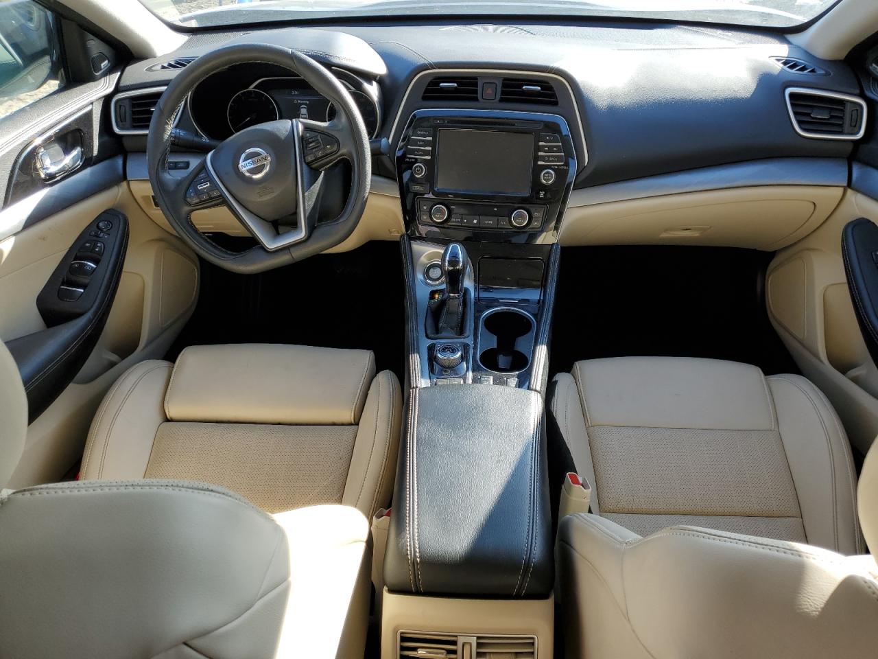 2017 Nissan Maxima - Image 8