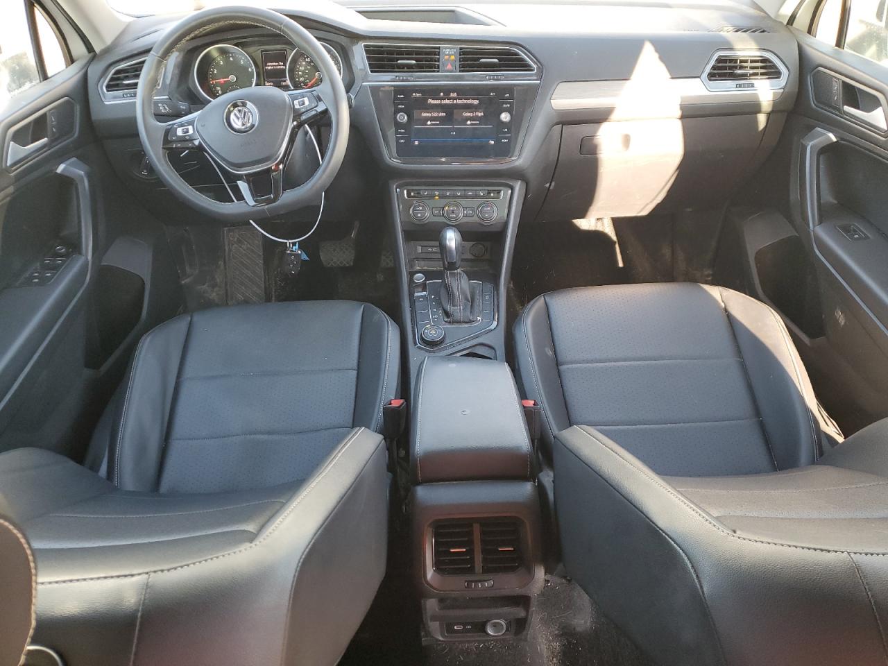 2021 Volkswagen Tiguan - Image 8