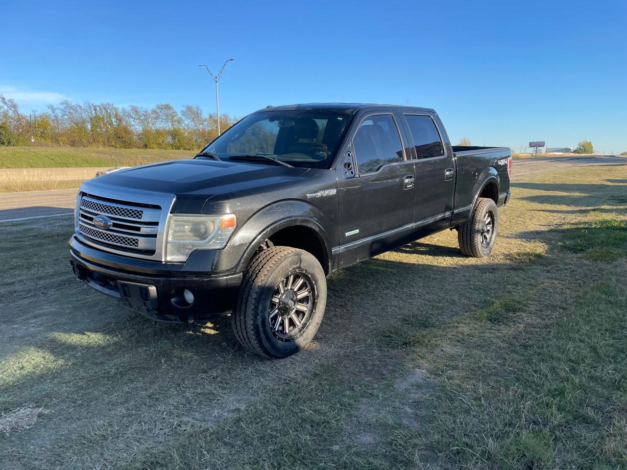 2014 Ford F-150 - Image 2