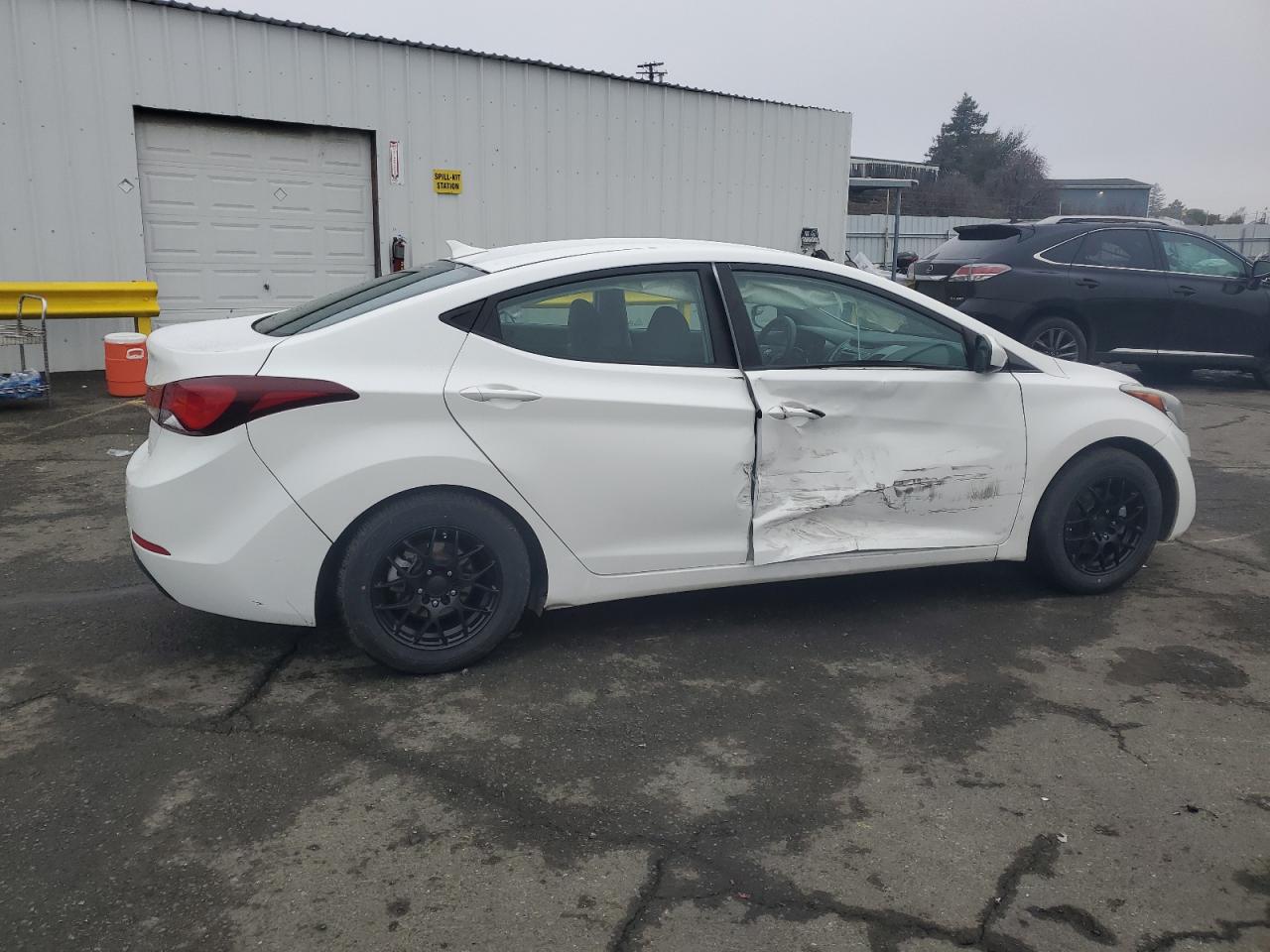 VIN 5NPDH4AE8EH516175 2014 HYUNDAI ELANTRA no.3