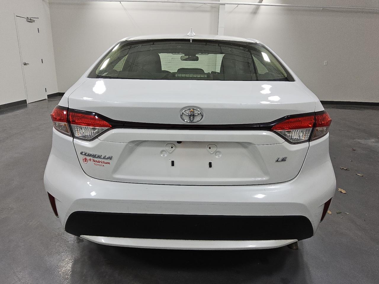 2022 Toyota Corolla - Image 6