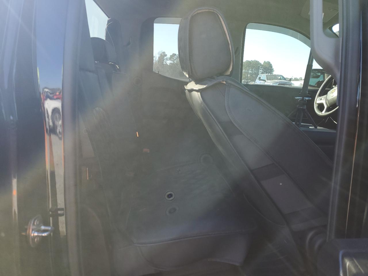 2020 Chevrolet Silverado - Image 10