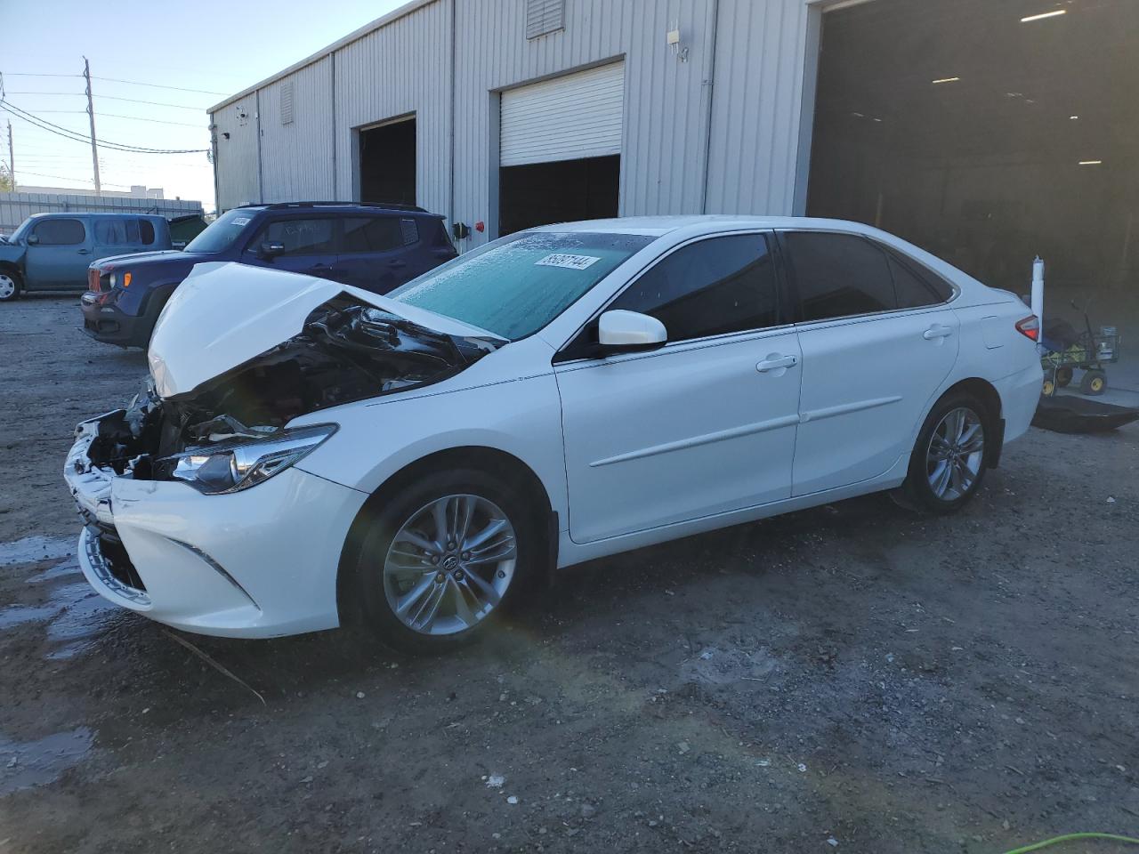 2015 Toyota Camry Le იყიდება Jacksonville-ში, FL - Front End