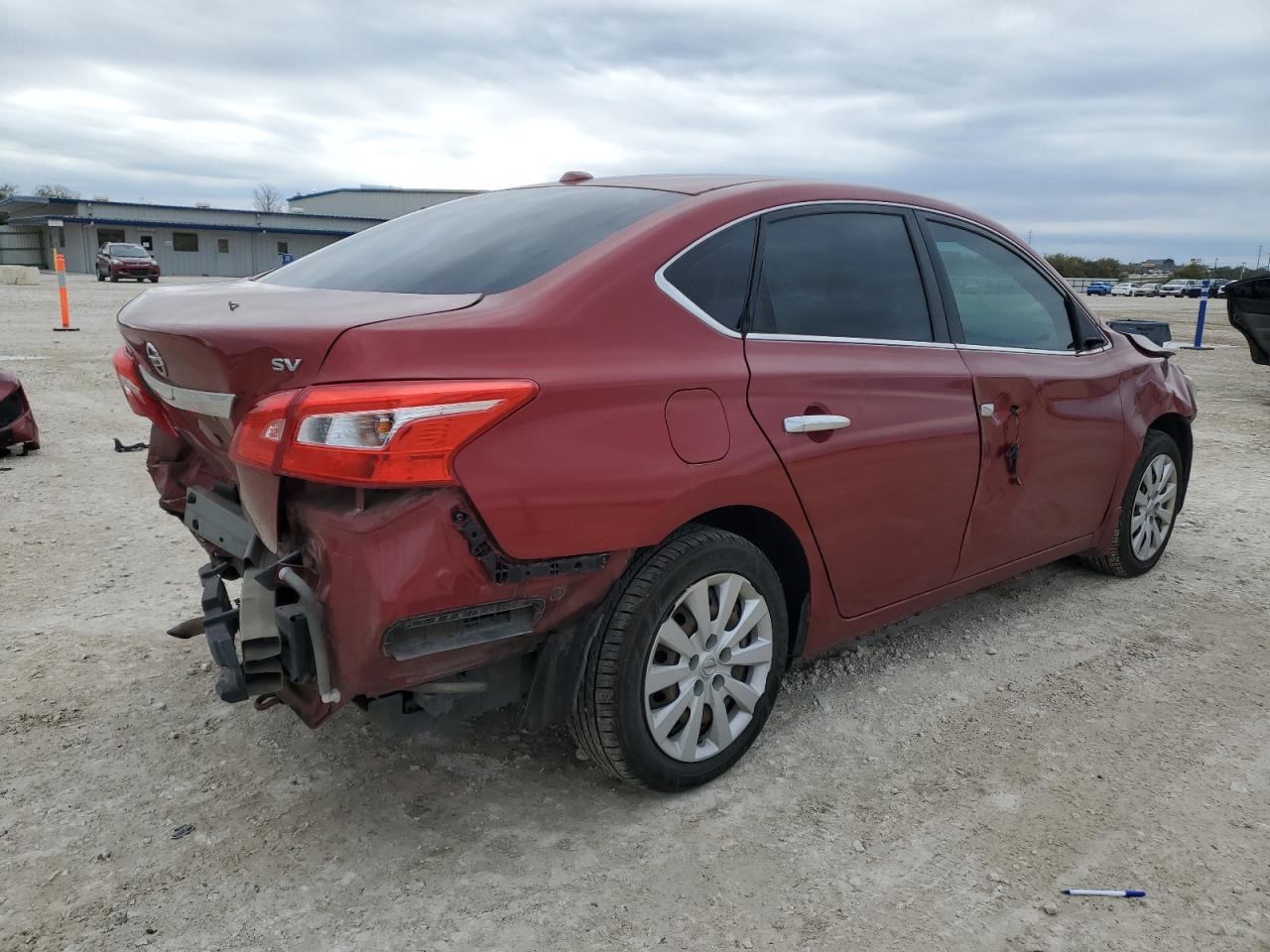 2016 Nissan Sentra - Image 3
