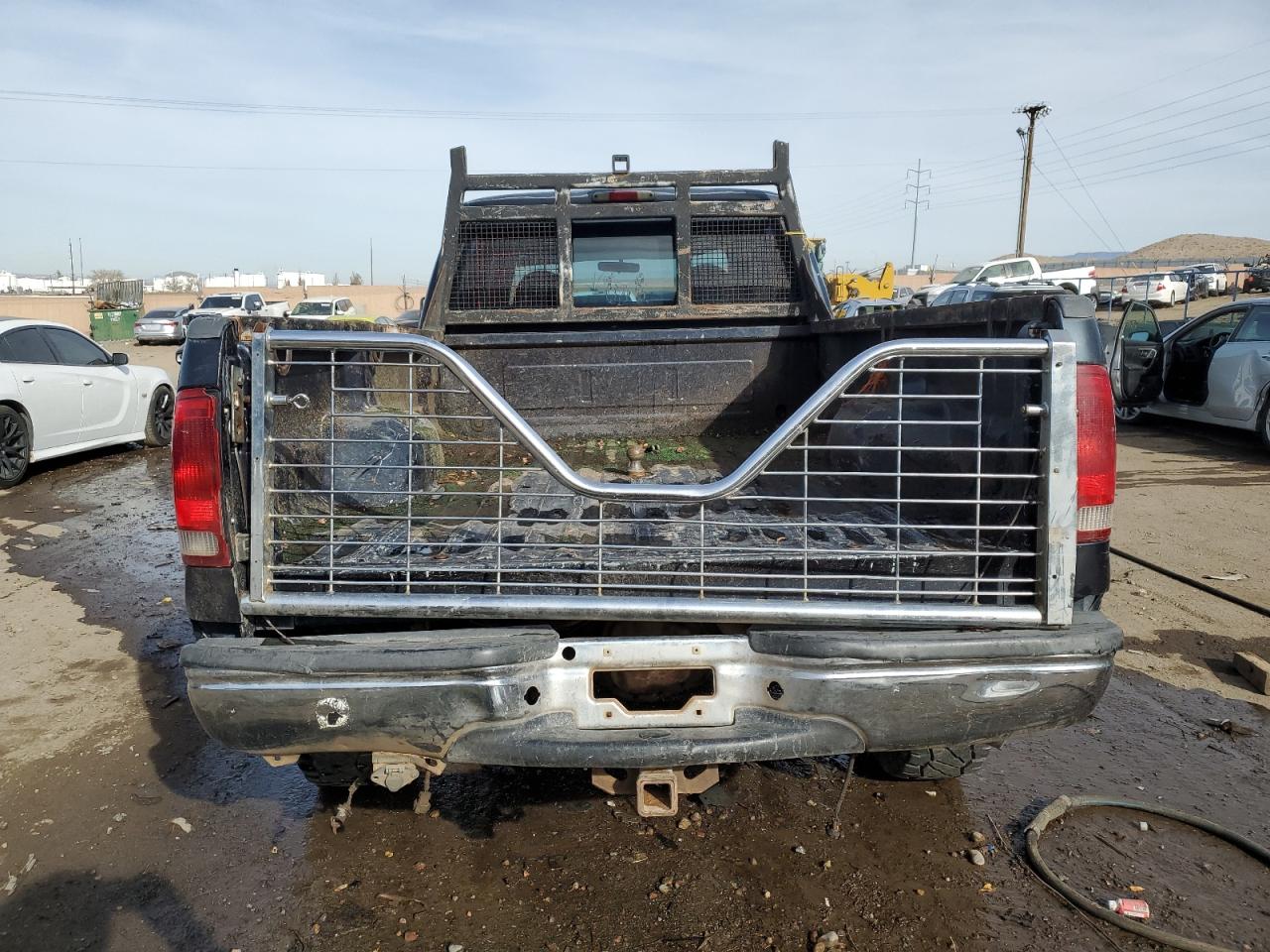 1999 Ford F350 Srw Super Duty VIN: 1FTSW31F2XED39710 Lot: 83627134