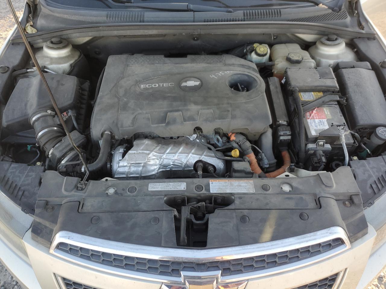 2014 Chevrolet Cruze - Image 11