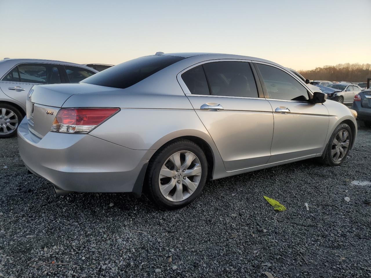 2009 Honda Accord - Image 3