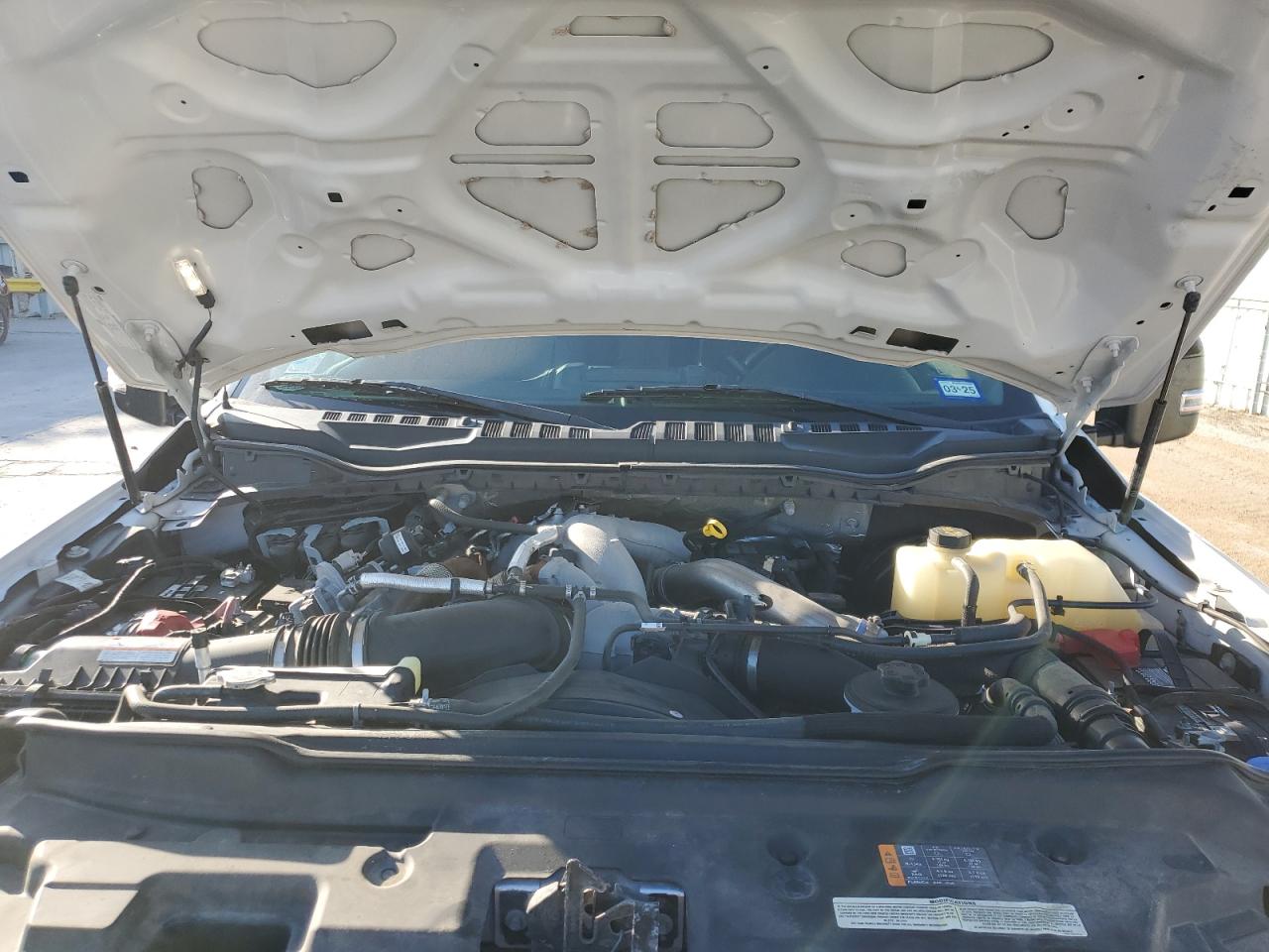 2020 Ford F250 - Image 11