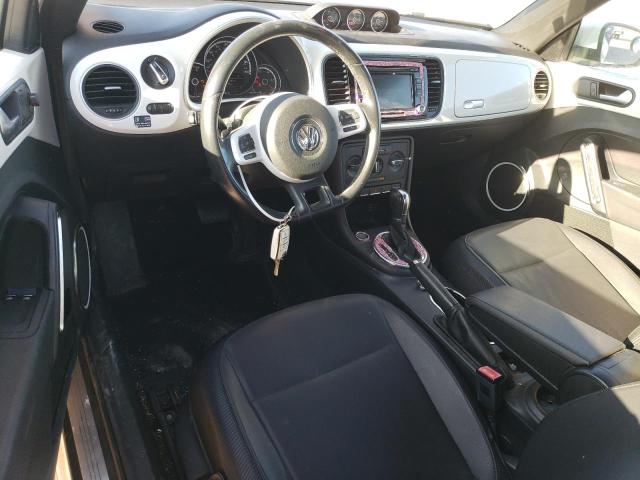  VOLKSWAGEN BEETLE 2013 Белы