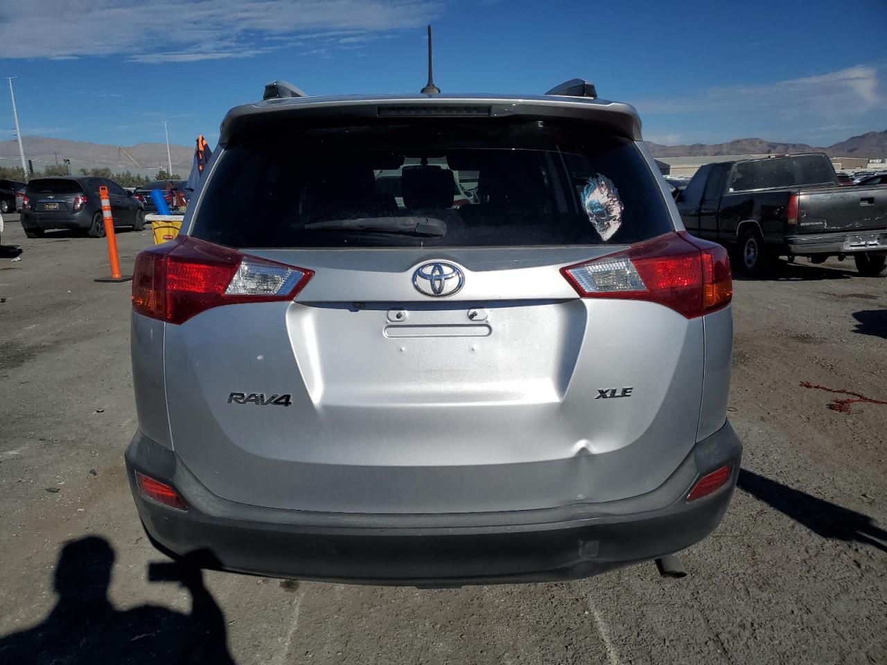 2015 Toyota RAV 4 - Image 6