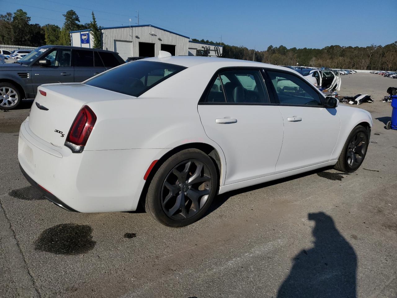 2021 Chrysler 300 - Image 3