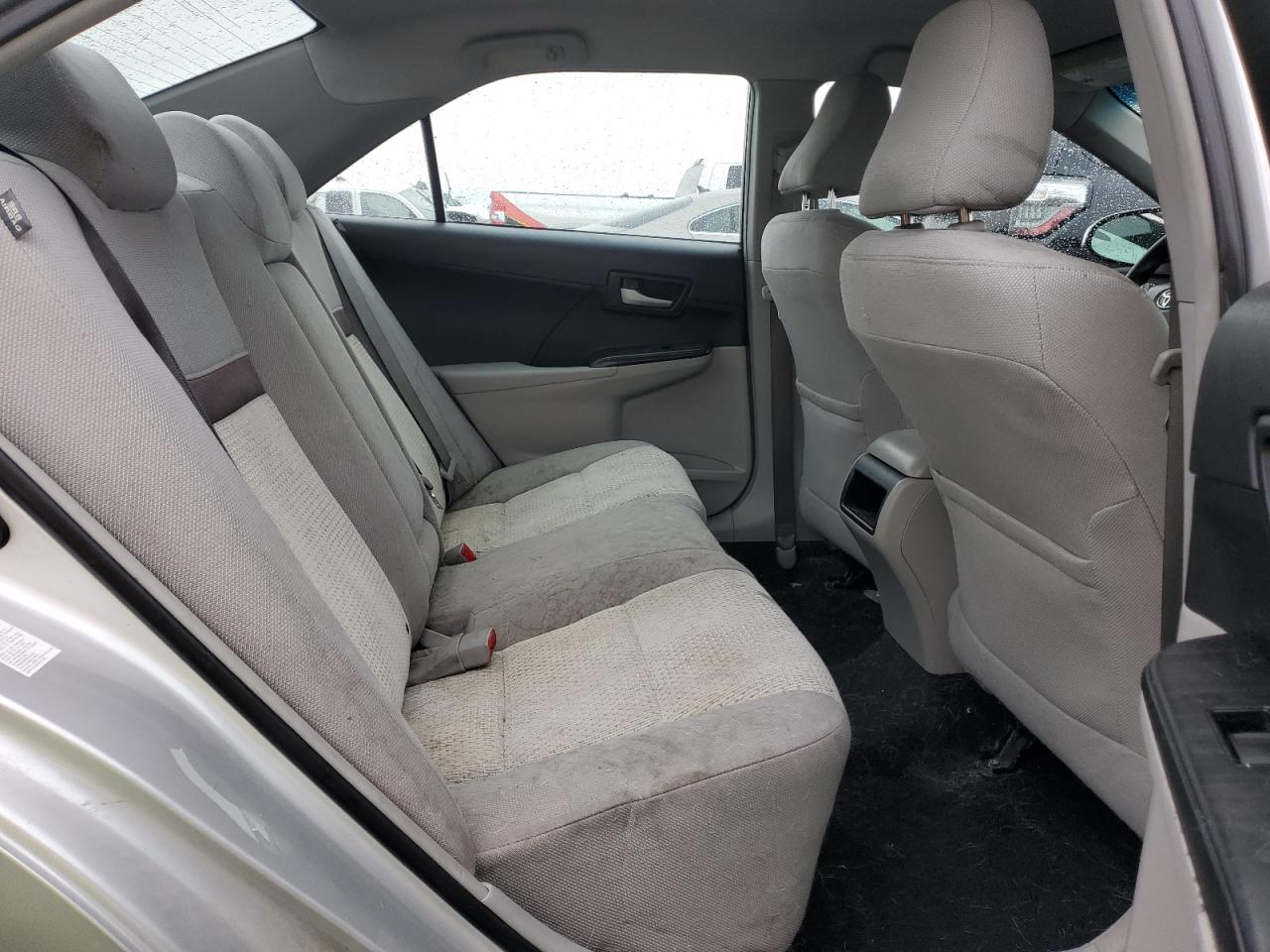 2014 Toyota Camry - Image 10