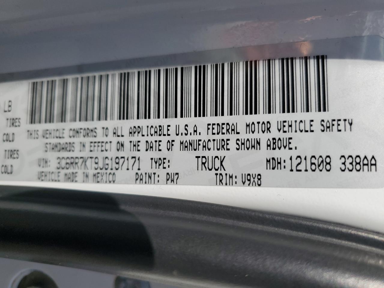 VIN 3C6RR7KT9JG197171 2018 RAM 1500 no.12