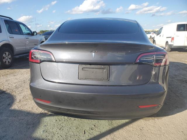  TESLA MODEL 3 2023 Сірий