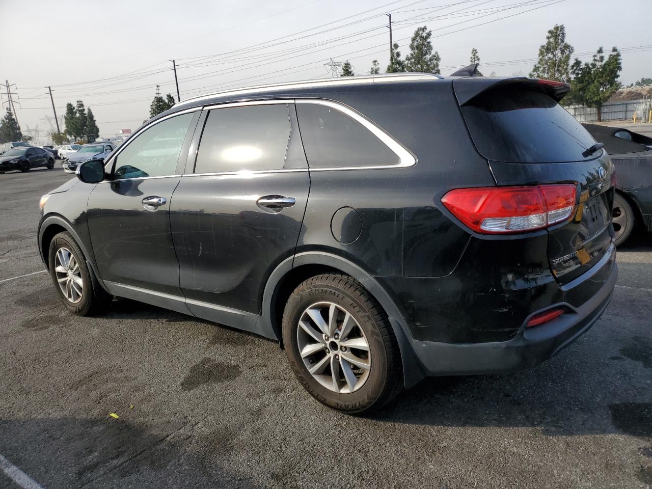 VIN 5XYPG4A5XGG036598 2016 KIA SORENTO no.2