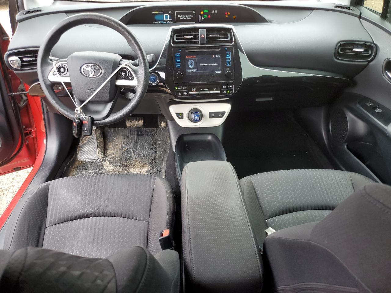 2016 Toyota Prius - Image 8