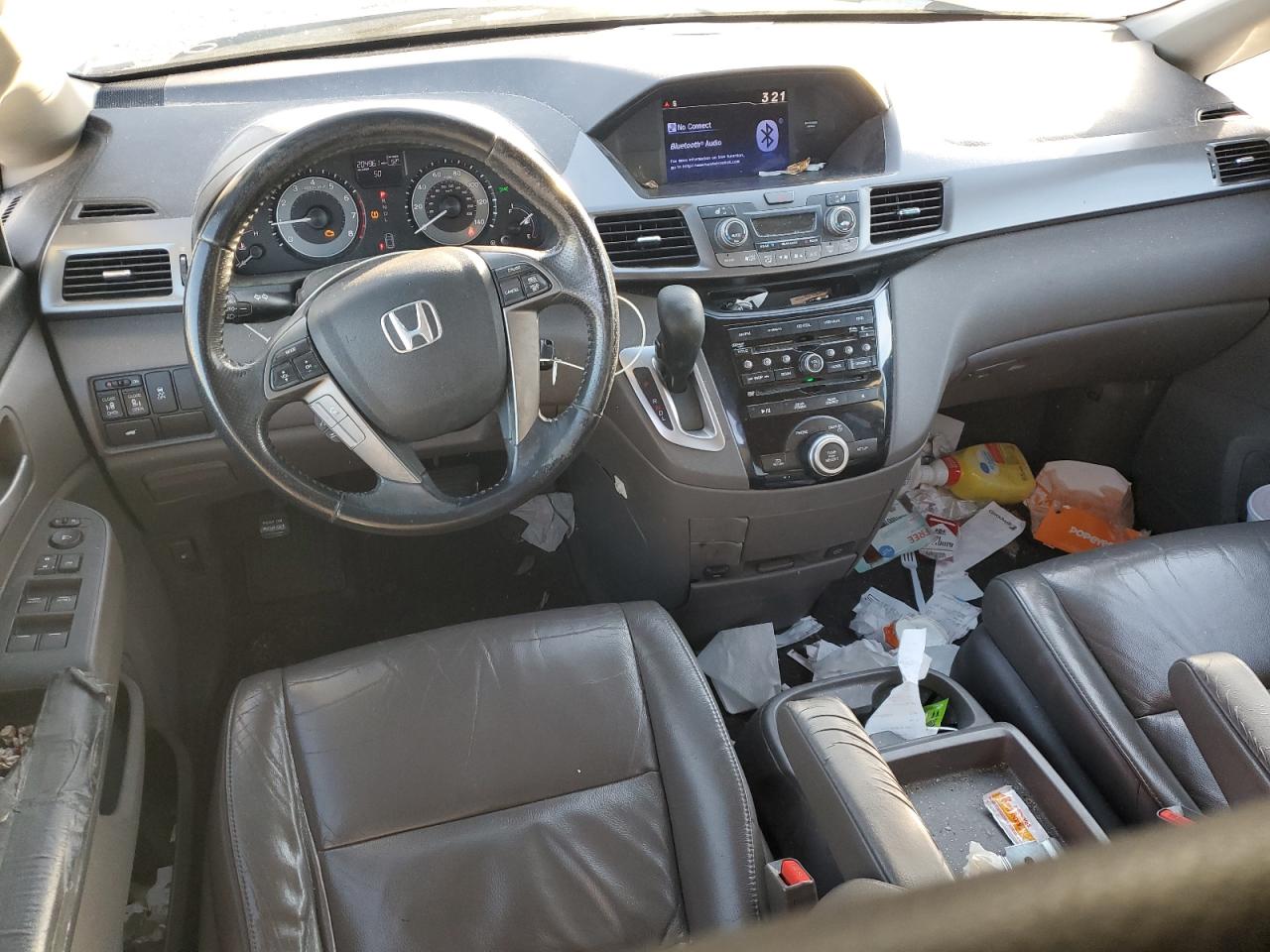 2011 Honda Odyssey - Image 8