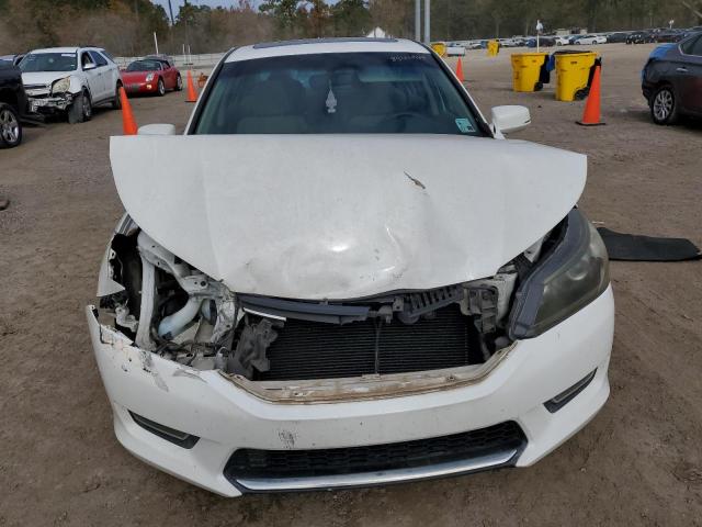 Sedans HONDA ACCORD 2013 White