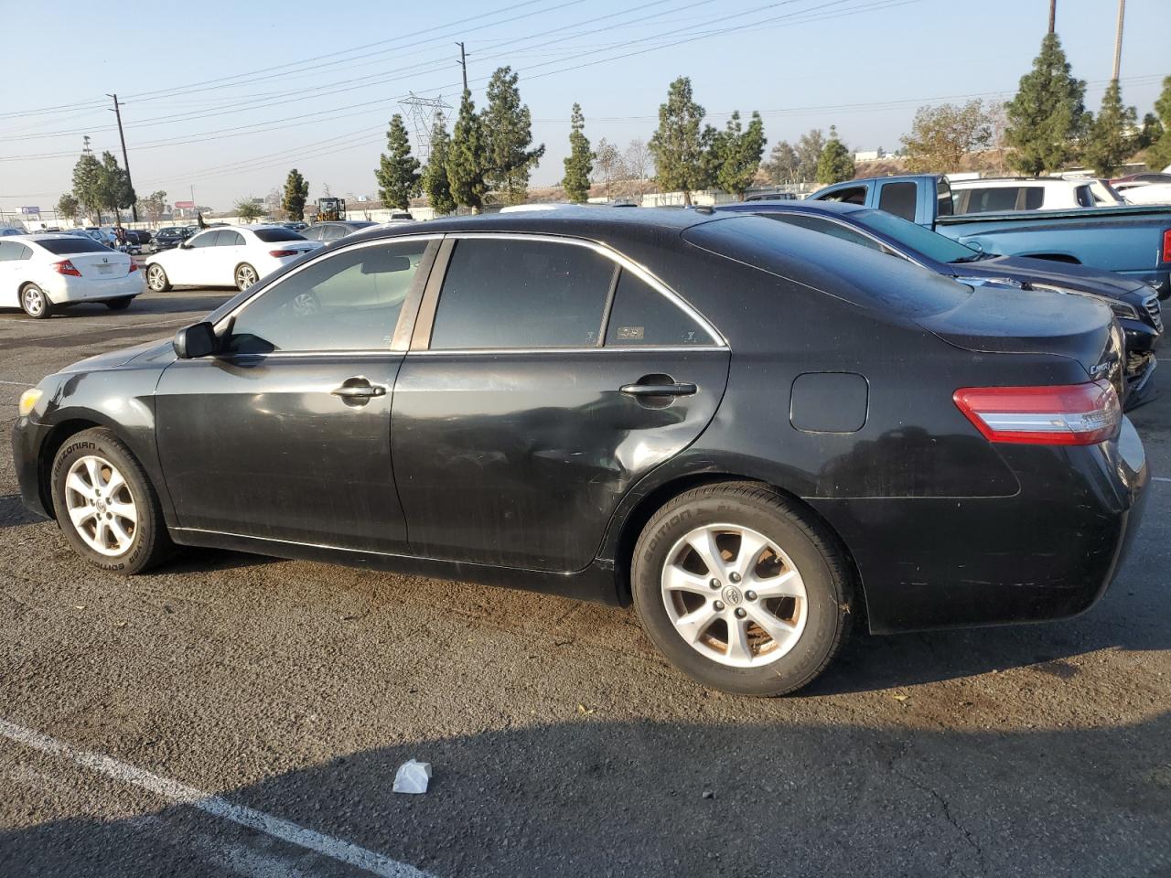 2011 Toyota Camry - Image 2