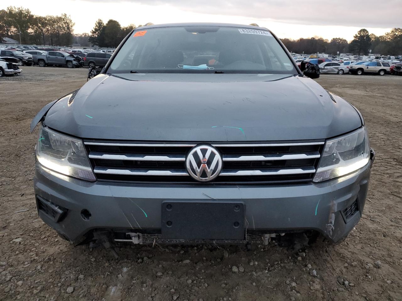 2021 Volkswagen Tiguan - Image 5