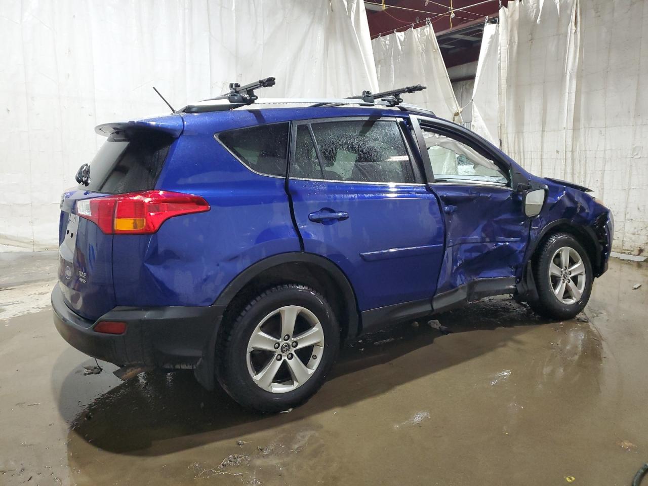 VIN 2T3RFREV1FW232092 2015 TOYOTA RAV4 no.3