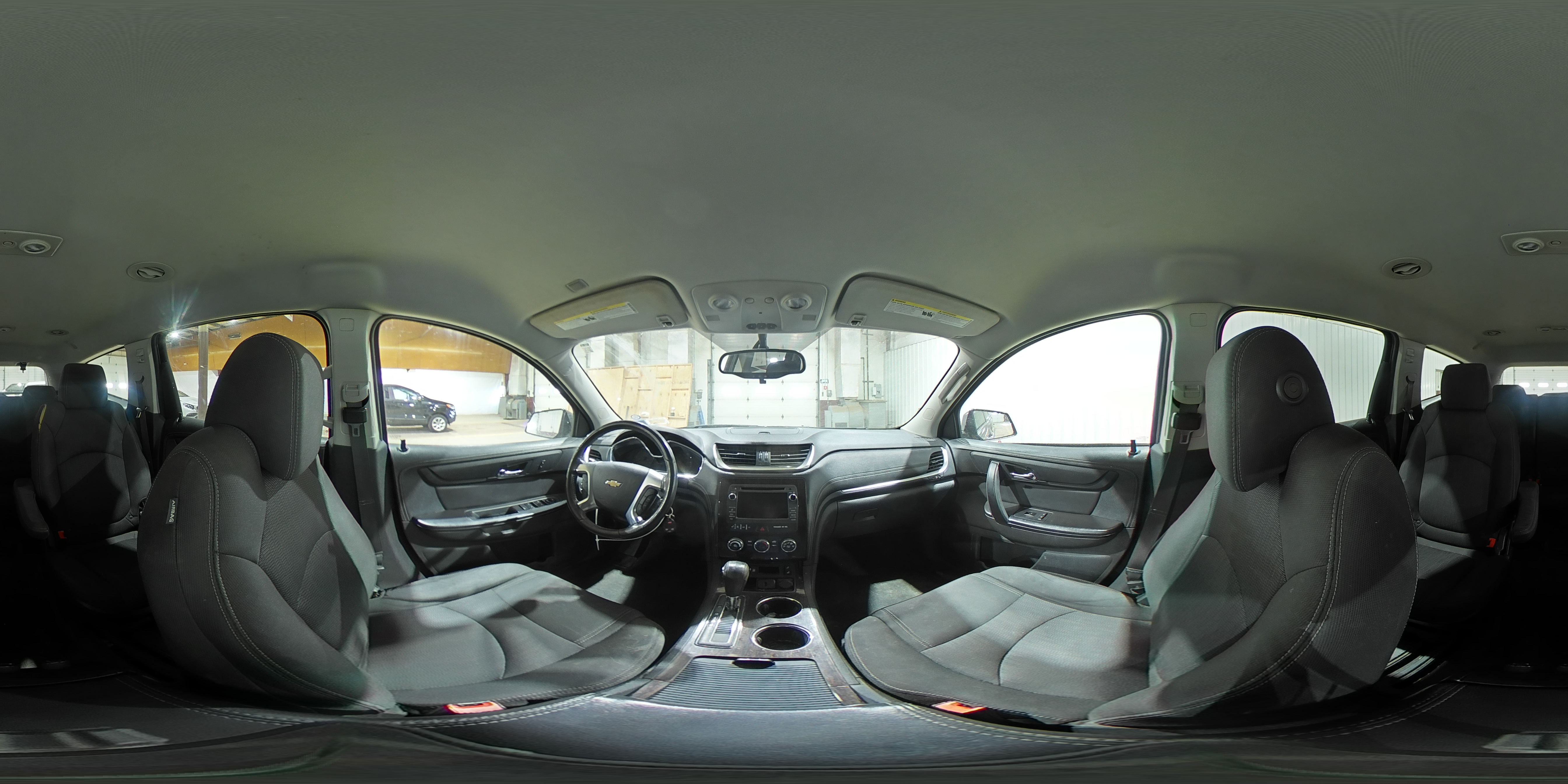 2016 Chevrolet Traverse - Image 15