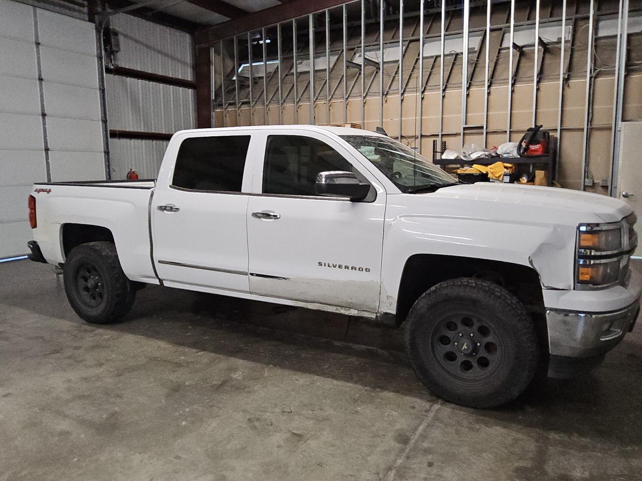 2015 Chevrolet Silverado - Image 4