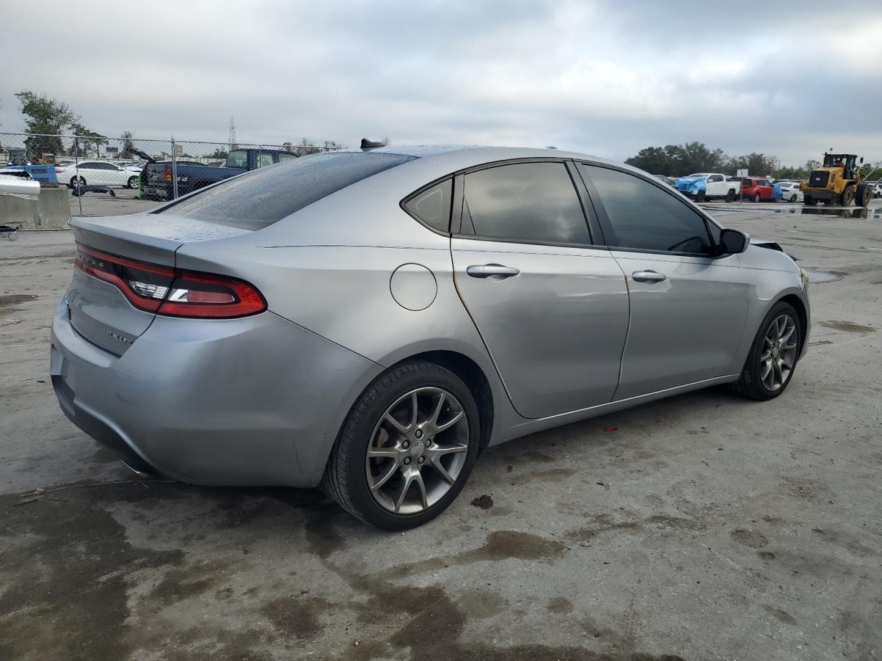 2015 Dodge Dart - Image 3