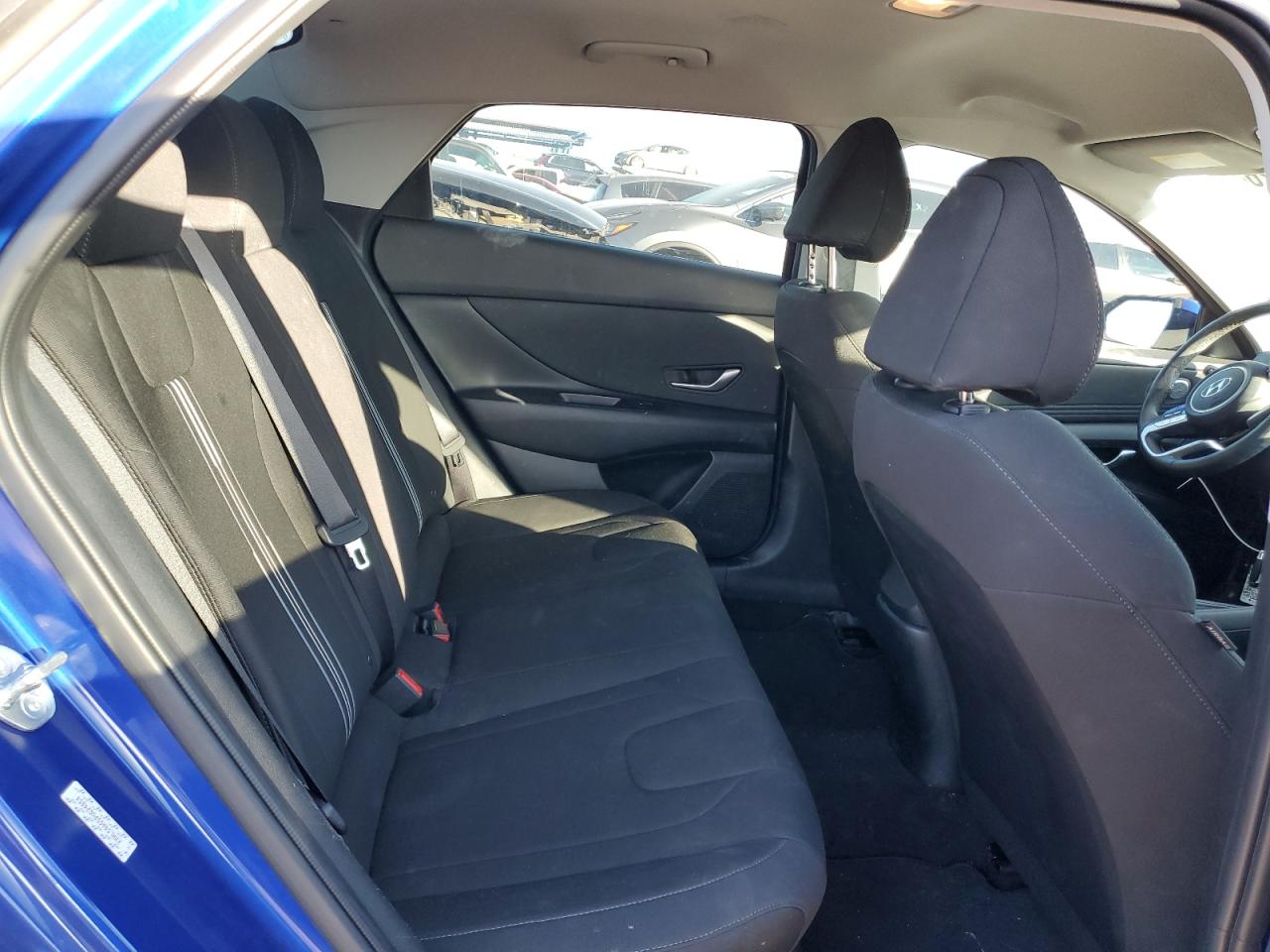 2023 Hyundai Elantra - Image 10