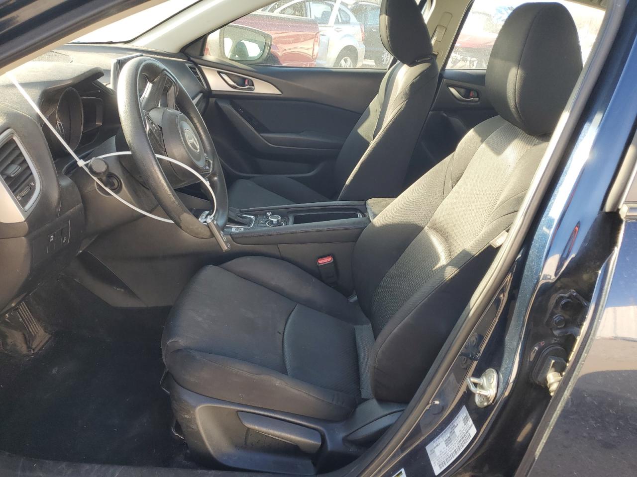 2017 Mazda 3 - Image 7
