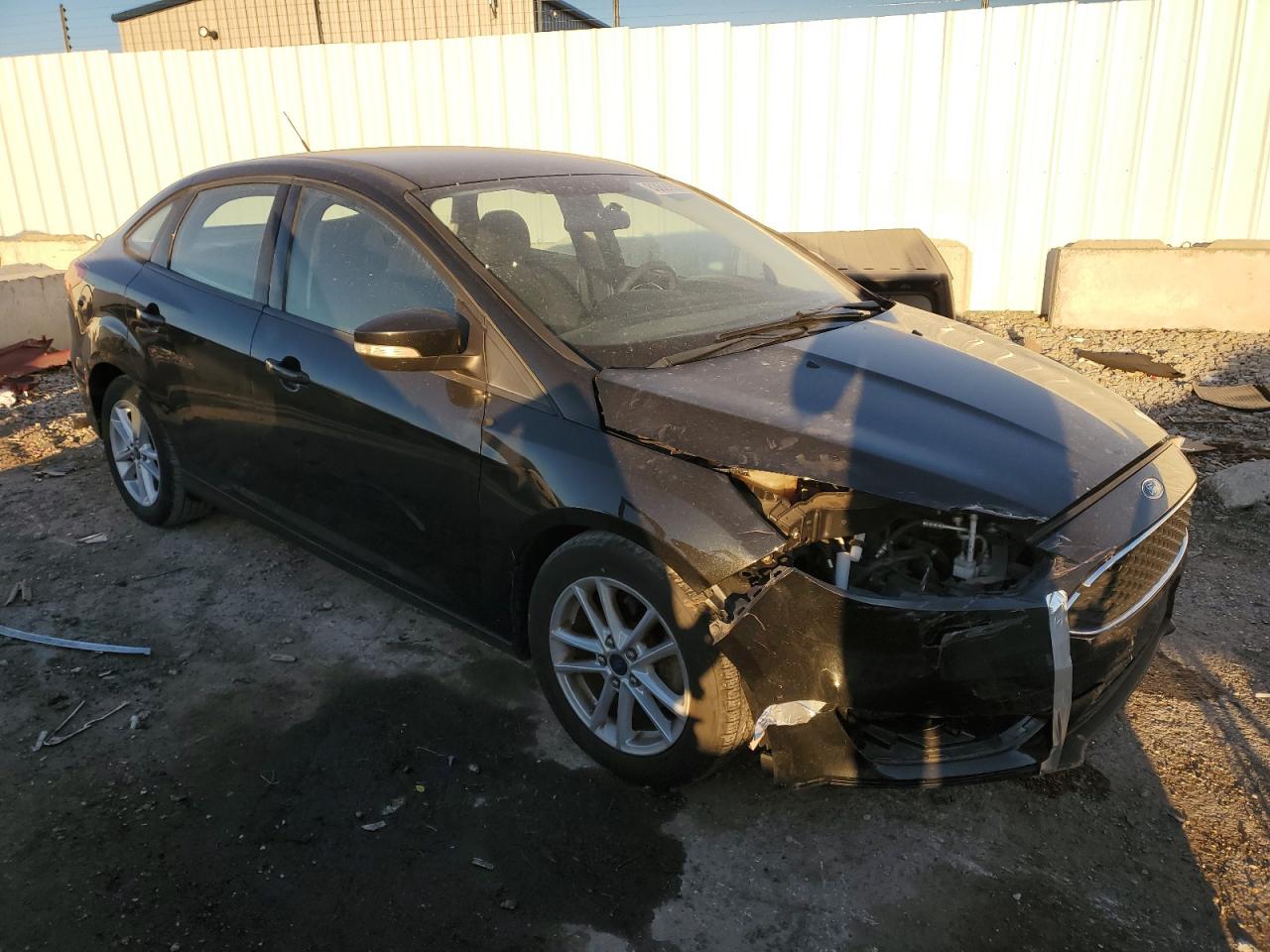 VIN 1FADP3F20FL202941 2015 FORD FOCUS no.4