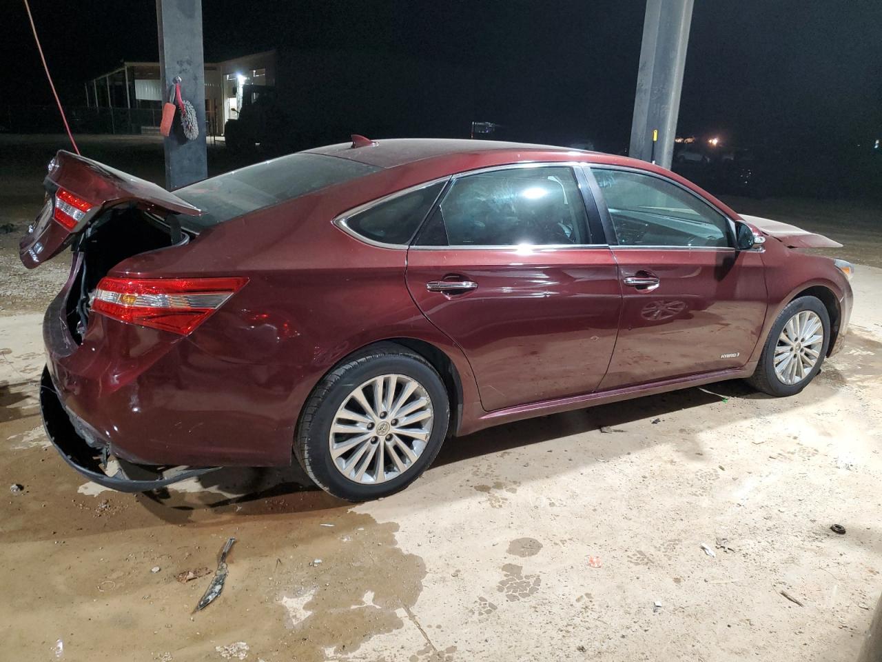 2013 Toyota Avalon - Image 3