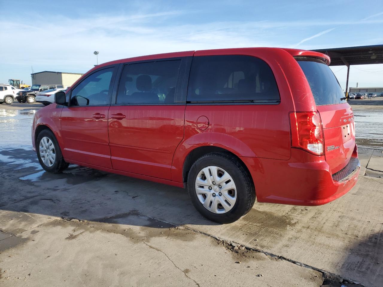 2014 Dodge Caravan - Image 2
