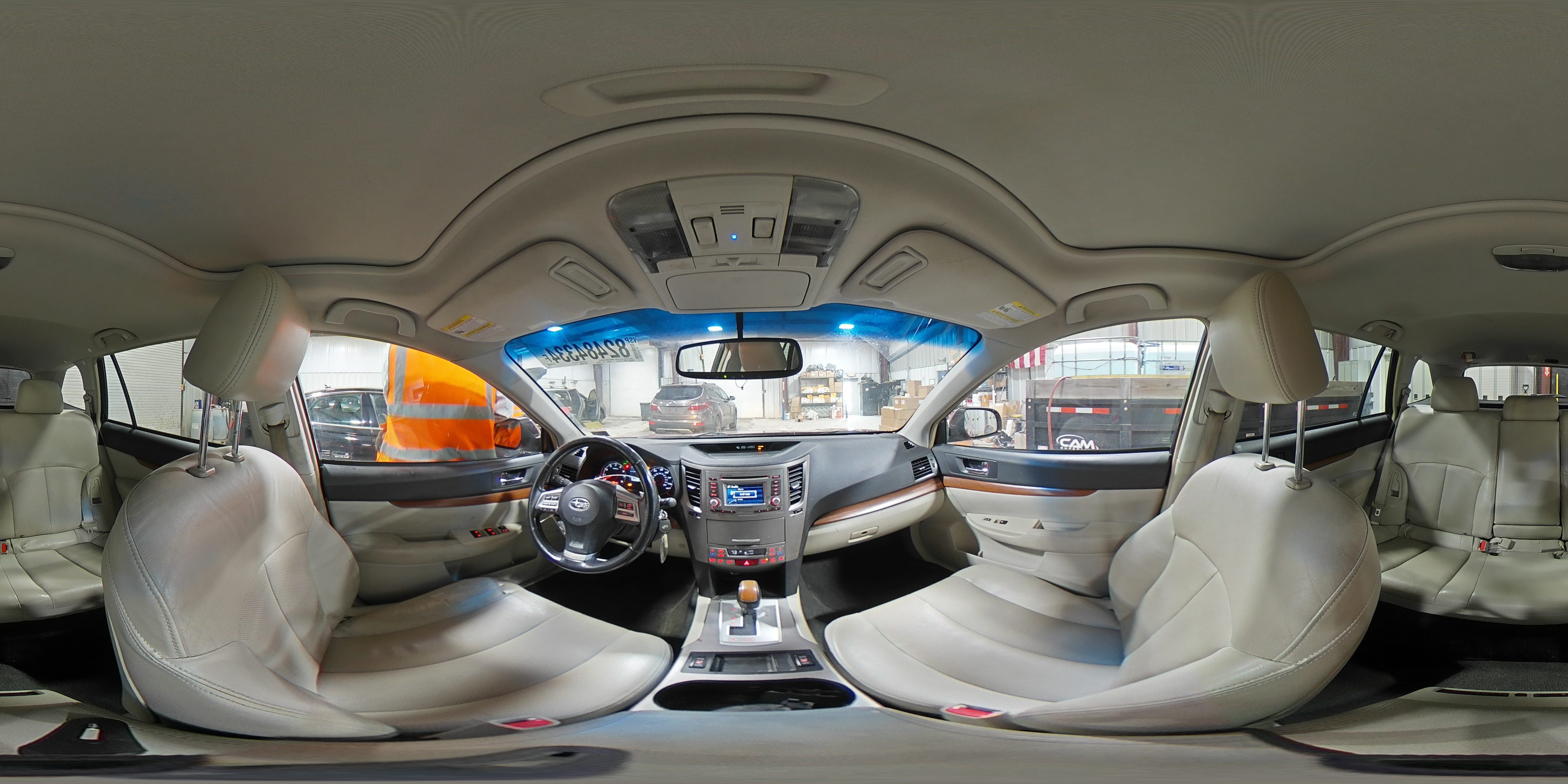 2014 Subaru Outback - Image 15