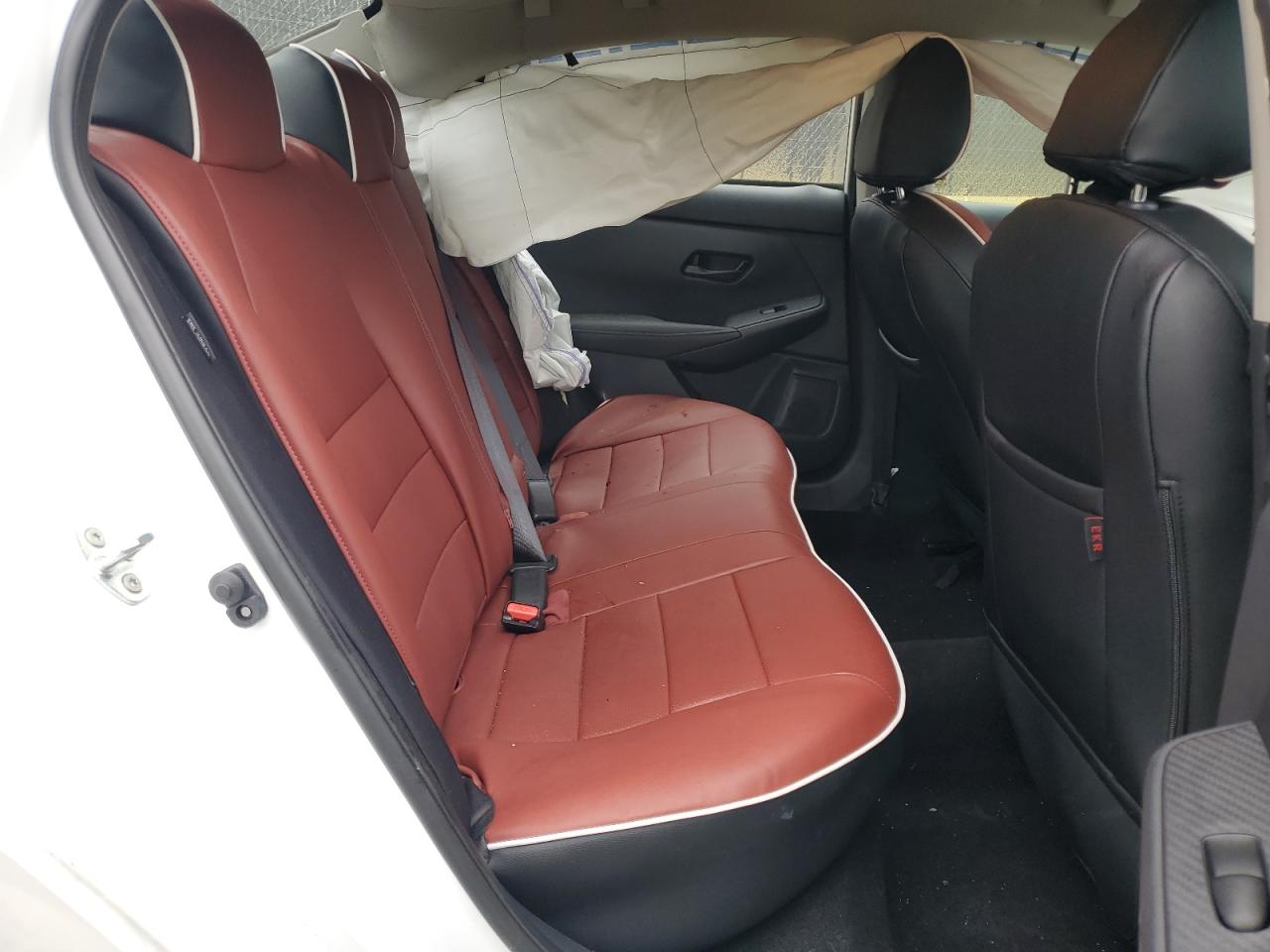 2024 Nissan Sentra - Image 10