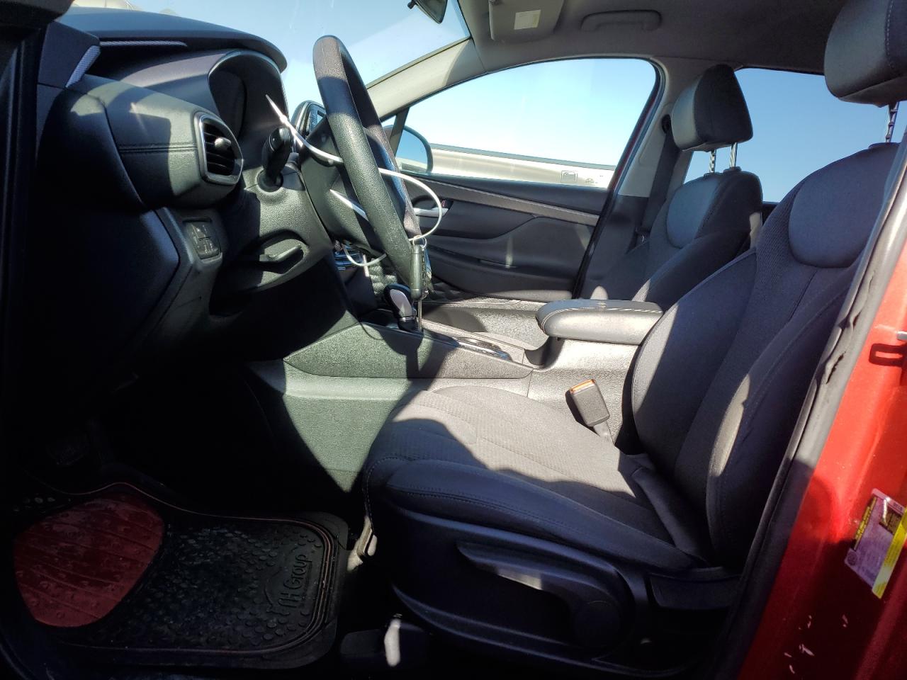 2019 Hyundai Santa Fe - Image 7