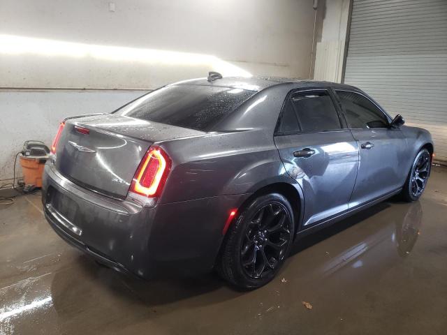  CHRYSLER 300 2019 Серый