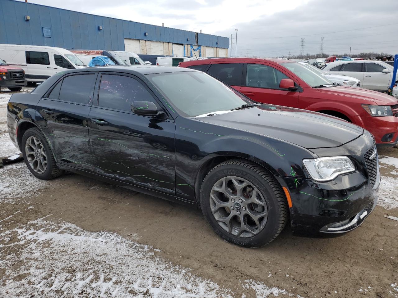 VIN 2C3CCAGG2FH831313 2015 CHRYSLER 300 no.4