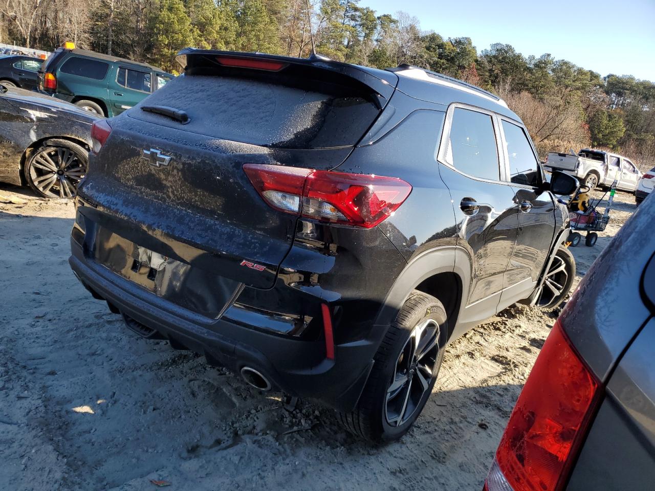 2022 Chevrolet TrailBlazer - Image 3