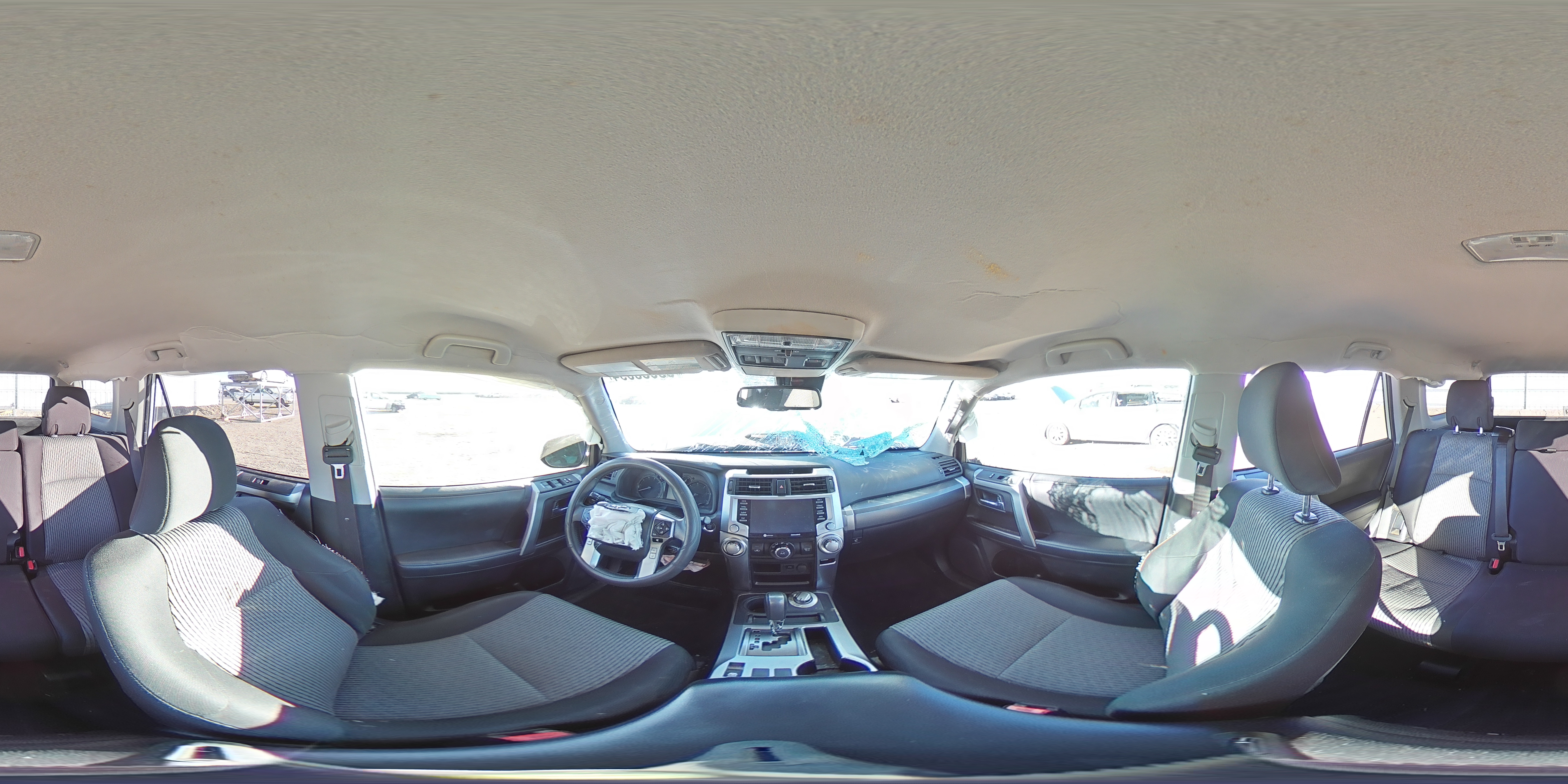 2022 Toyota 4Runner - Image 14