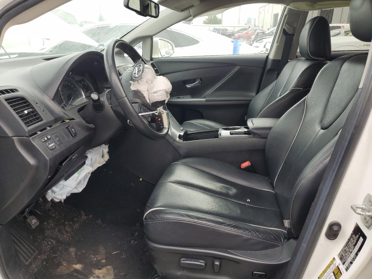 2014 Toyota Venza - Image 7