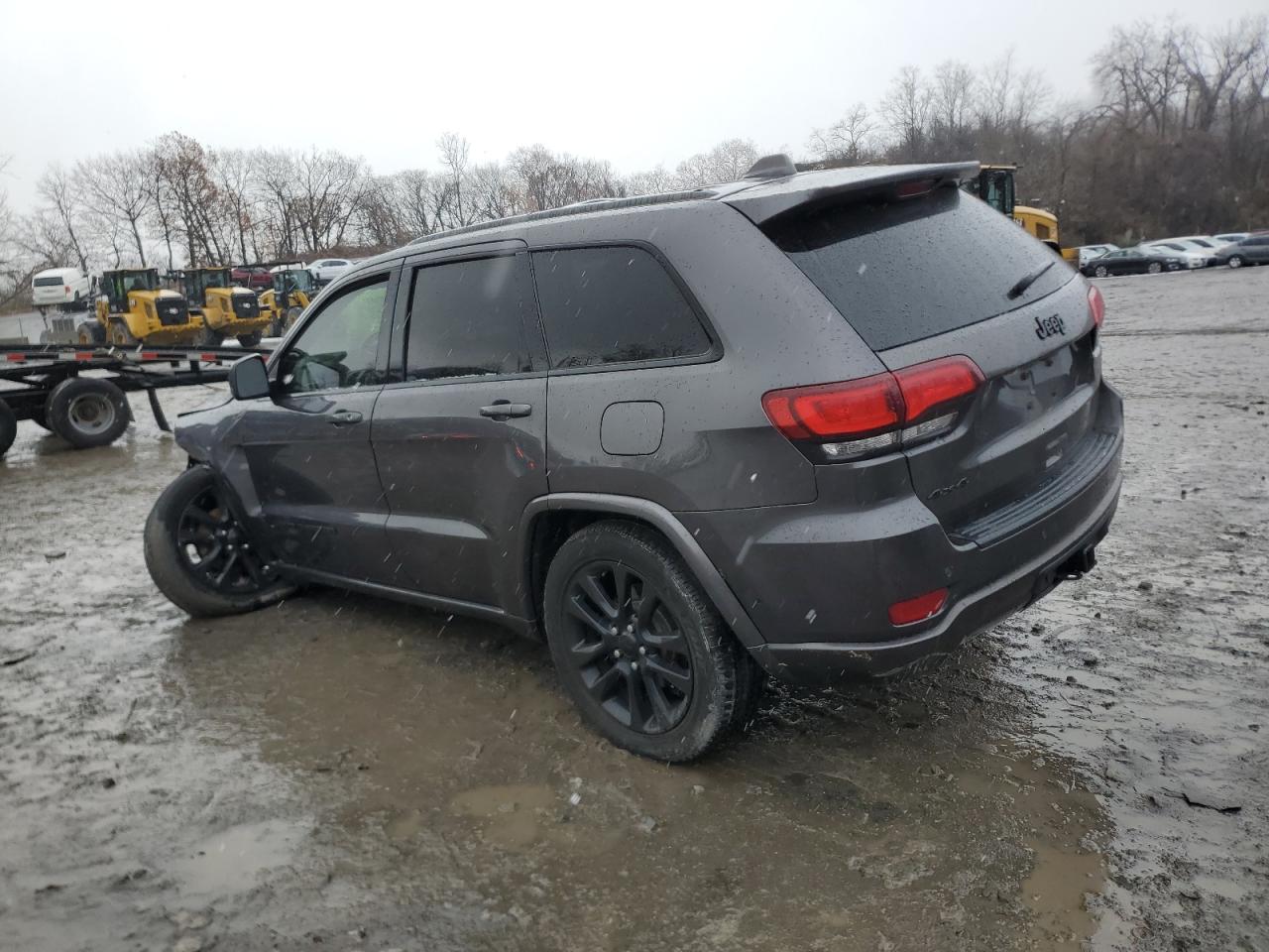 2019 Jeep Grand Cherokee - Image 2