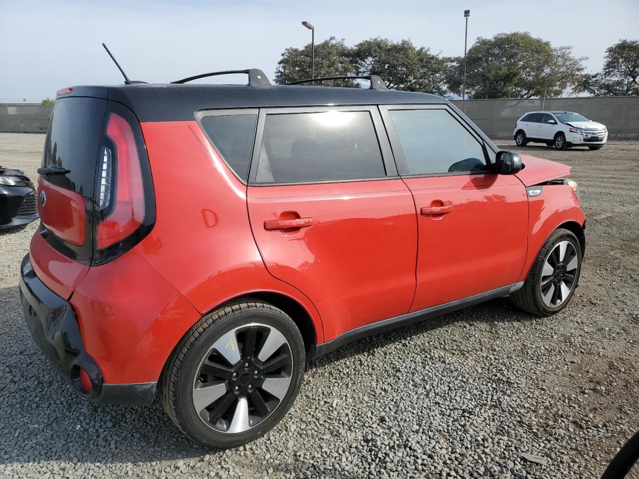 VIN KNDJP3A57G7264037 2016 KIA SOUL no.3