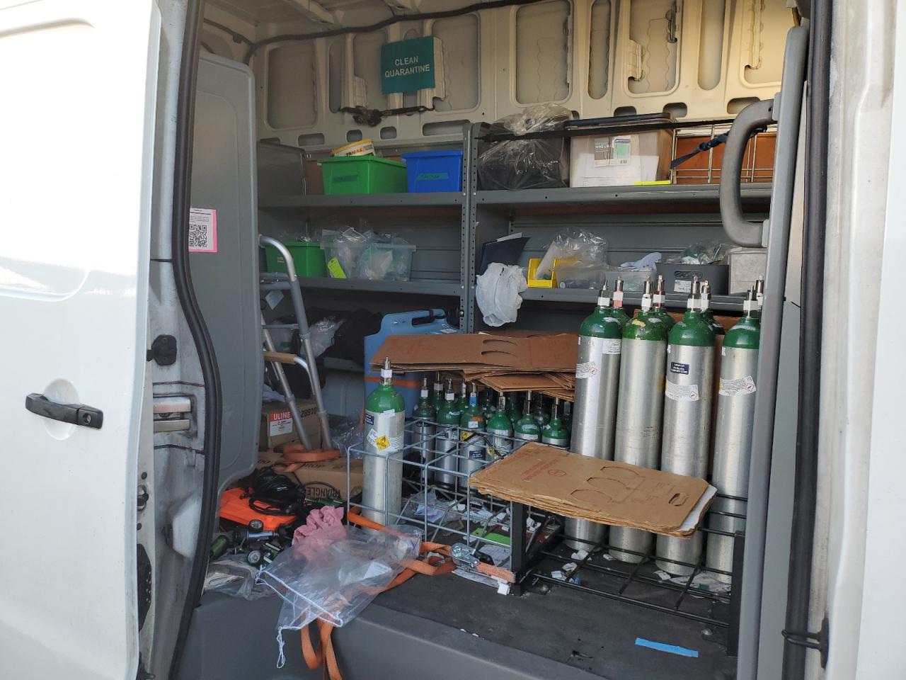 2018 Nissan NV - Image 11